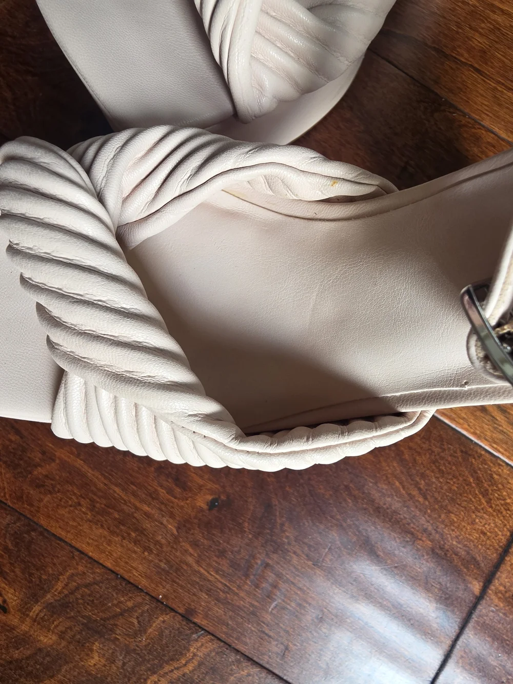 Steve Madden Ohana Cream Platform Sandals - Size 7.5